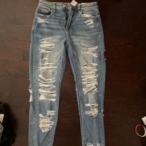 brand new ripped mom jeans